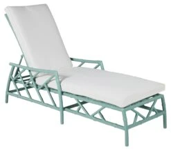 Kit Chaise
