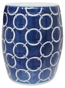 Circle Chain Garden Stool