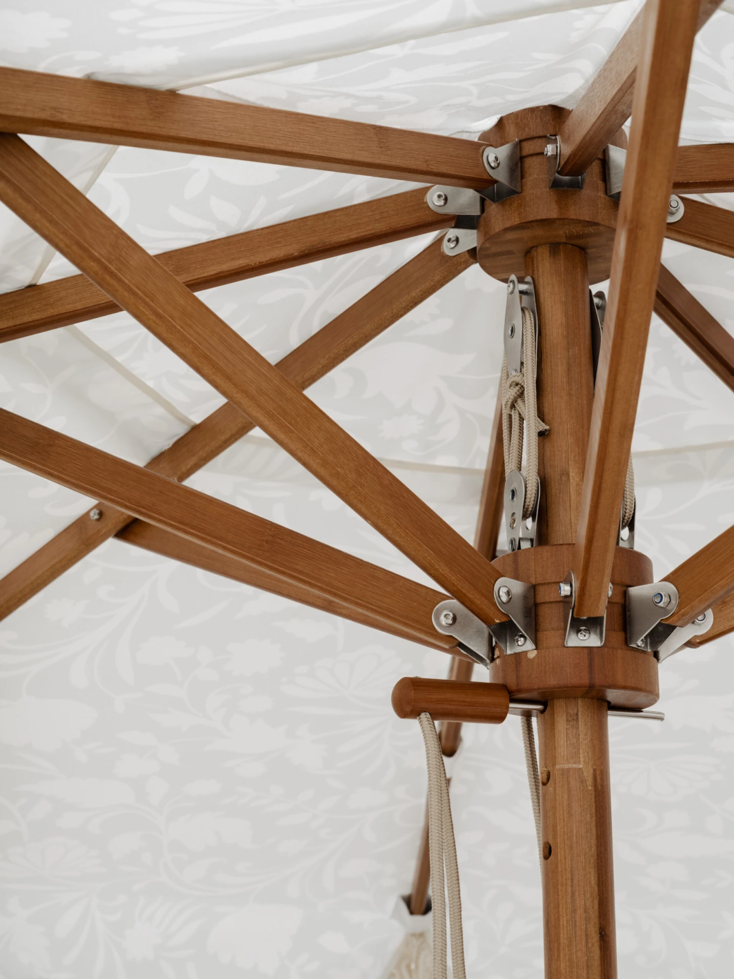 Flora Patio Umbrella 8 Flora Patio Umbrella - Image 6