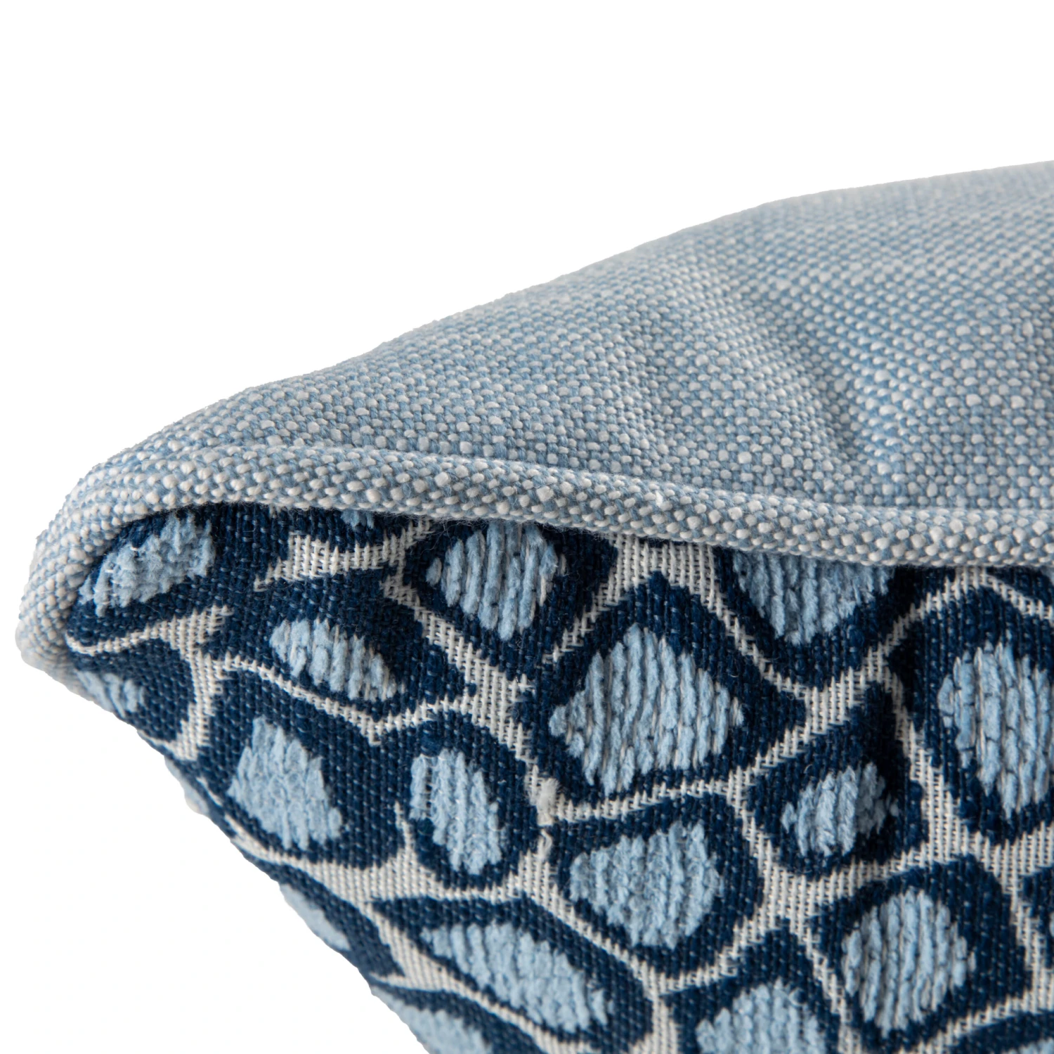 Lynx Outdoor Pillow 5 Lynx Outdoor Pillow - Image 3
