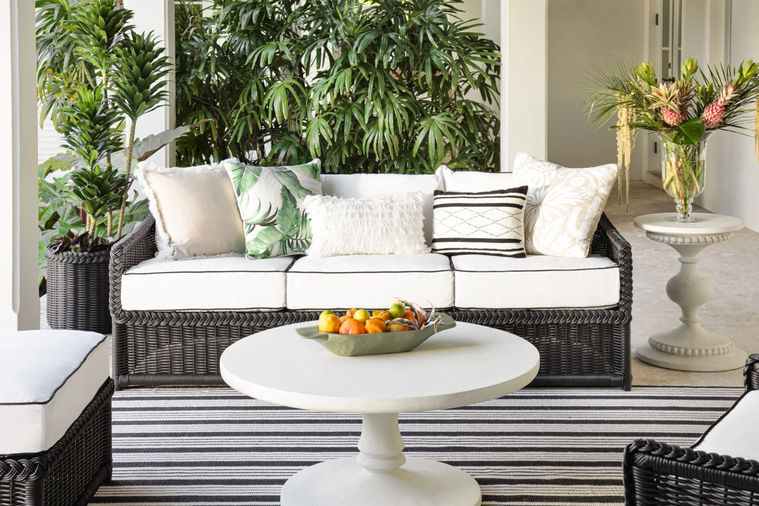 Faye Outdoor Pillow 9 Faye Outdoor Pillow - Image 7