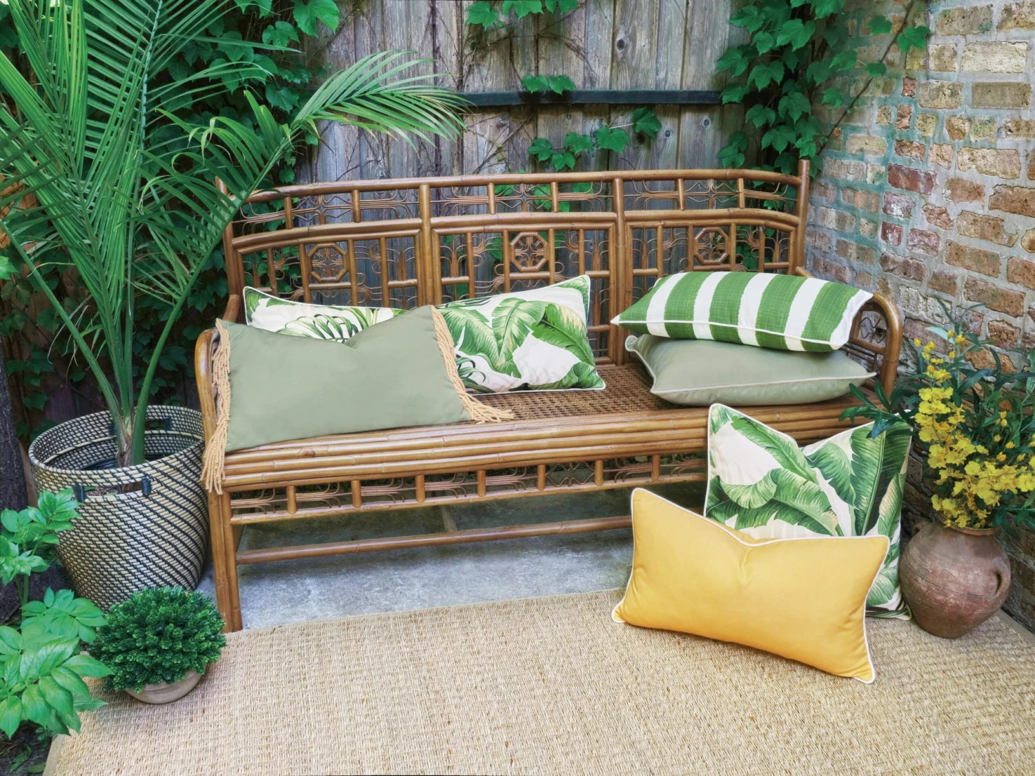 Kala Outdoor Pillow 5 Kala Outdoor Pillow - Image 3