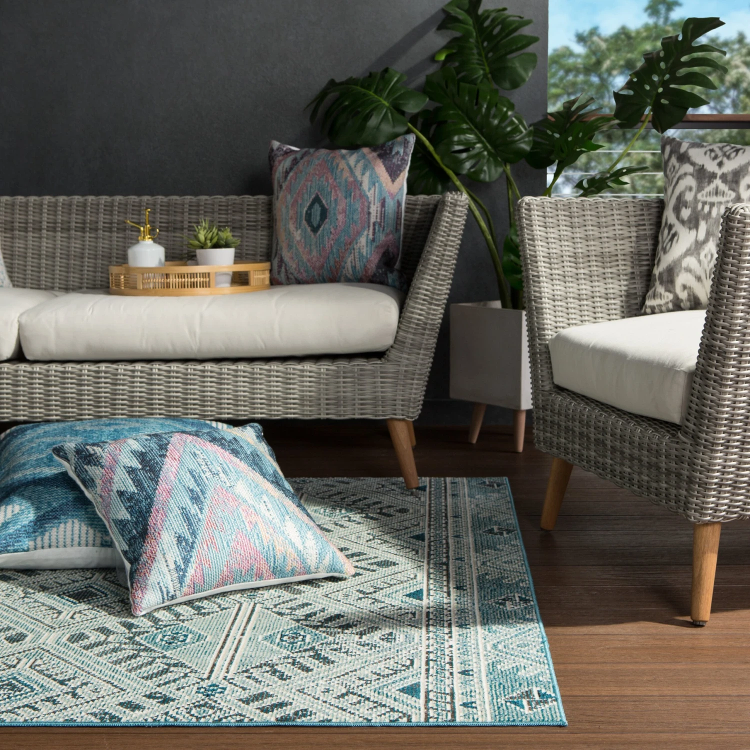 Petra Pillow 8 Petra Pillow - Image 6