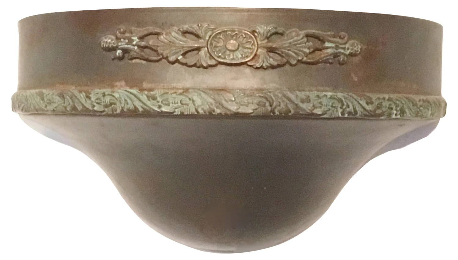 Antique Laurel Wreath Steel Lavabo 9 Antique Laurel Wreath Steel Lavabo - Image 7